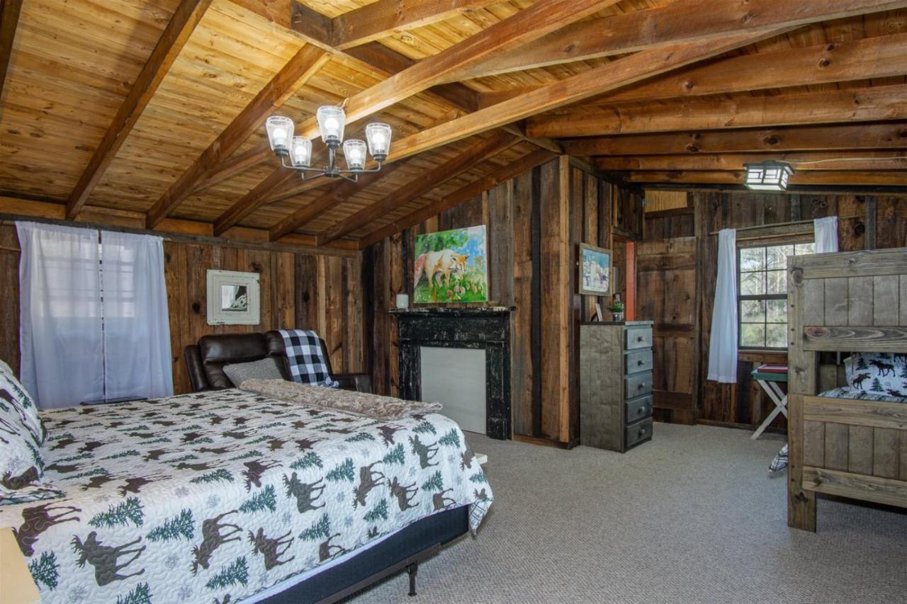 Coyote Lodge At Deerwoode Reserve Brevard Exterior photo