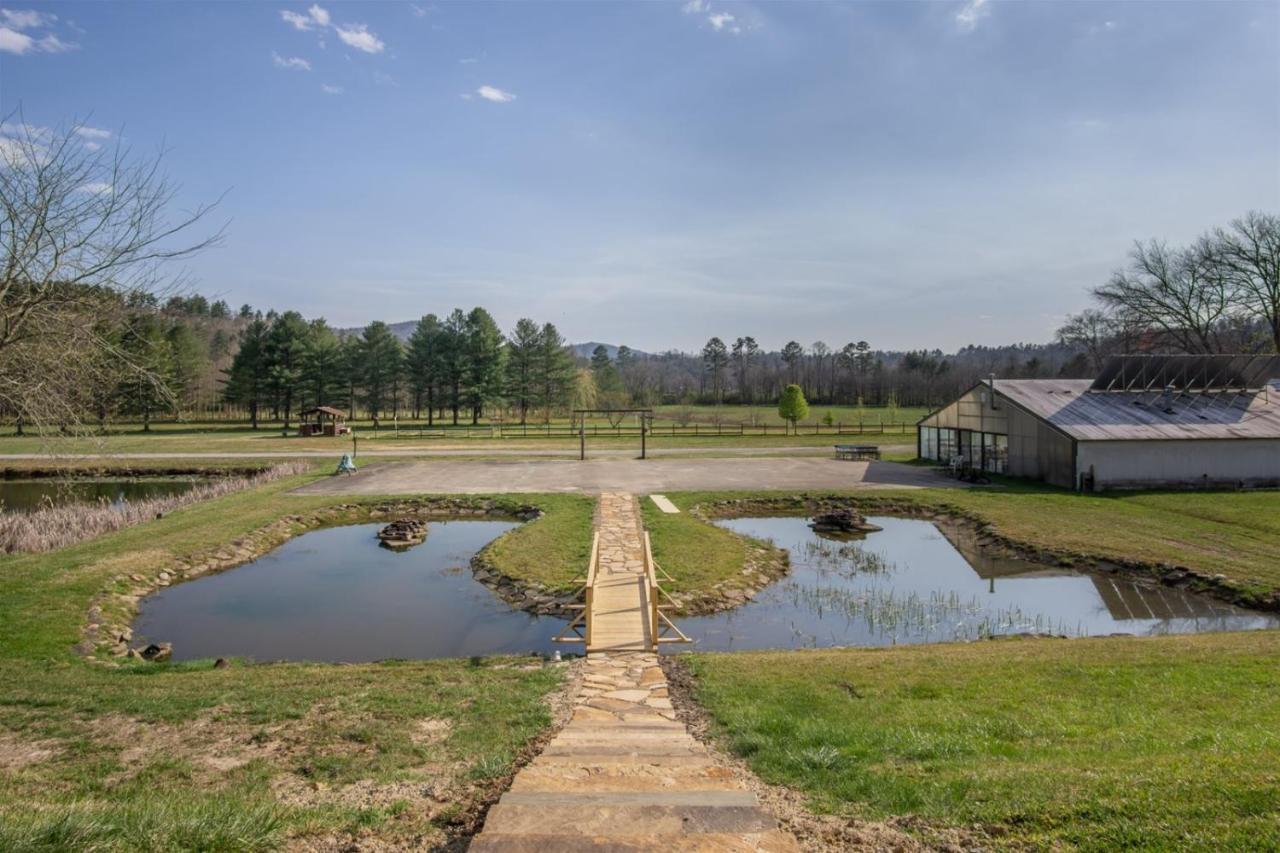 Coyote Lodge At Deerwoode Reserve Brevard Exterior photo