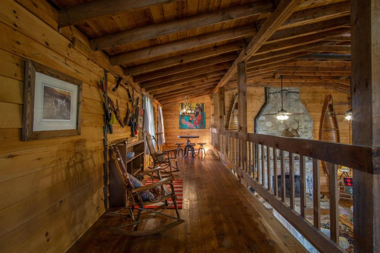 Coyote Lodge At Deerwoode Reserve Brevard Exterior photo
